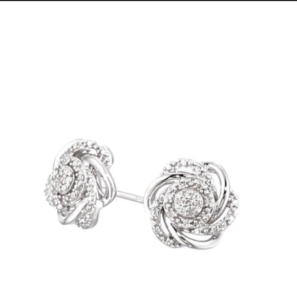 Natural Diamond Flower Earrings - Picture 4 of 9